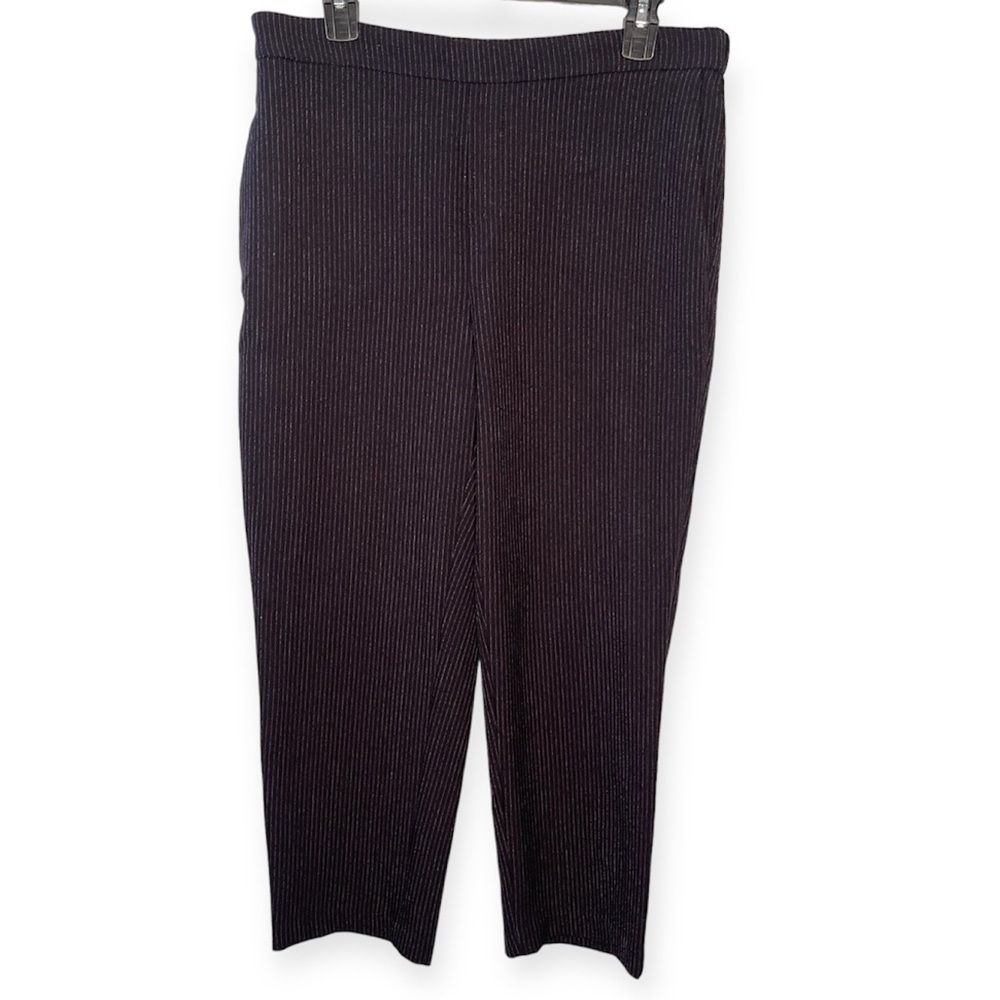 Old Navy Pinstriped Cropped‎ Pants​​